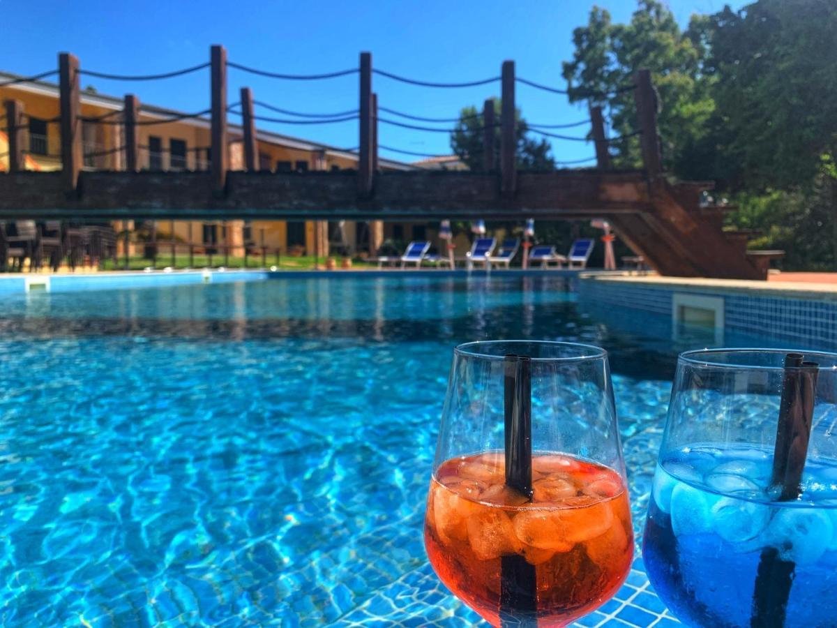 Hotel La Ciaccia Валледория Экстерьер фото