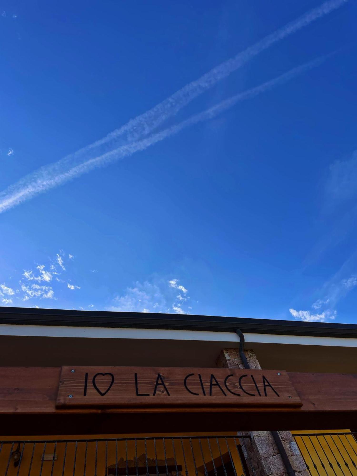 Hotel La Ciaccia Валледория Экстерьер фото