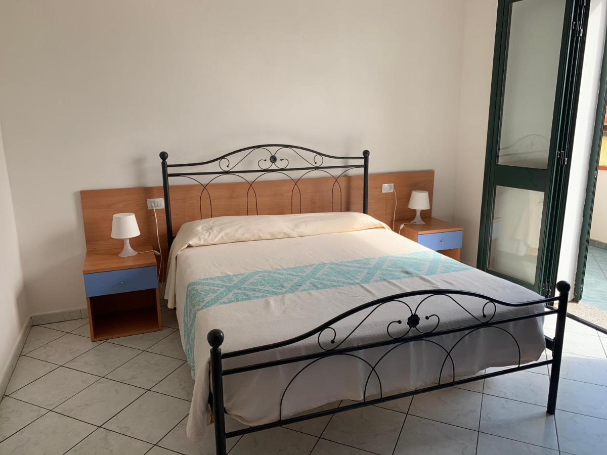 Hotel La Ciaccia Валледория Экстерьер фото